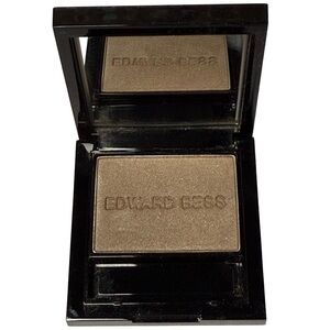 Edward bess ultra luminous eyeshadow - intimate